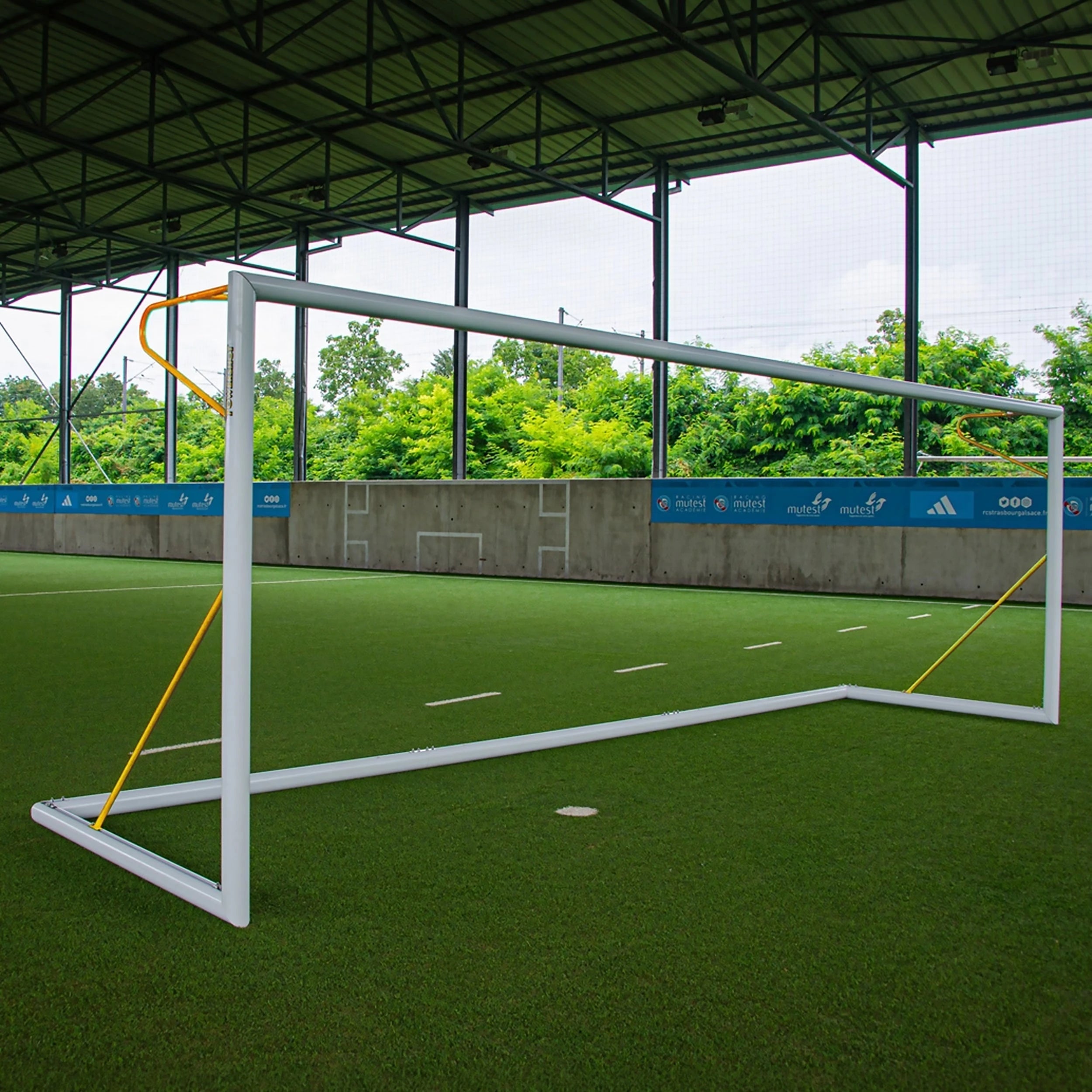 Transportable professional 11-a-side football goal aluminium - 7.32 m x 2.44 m Powershot