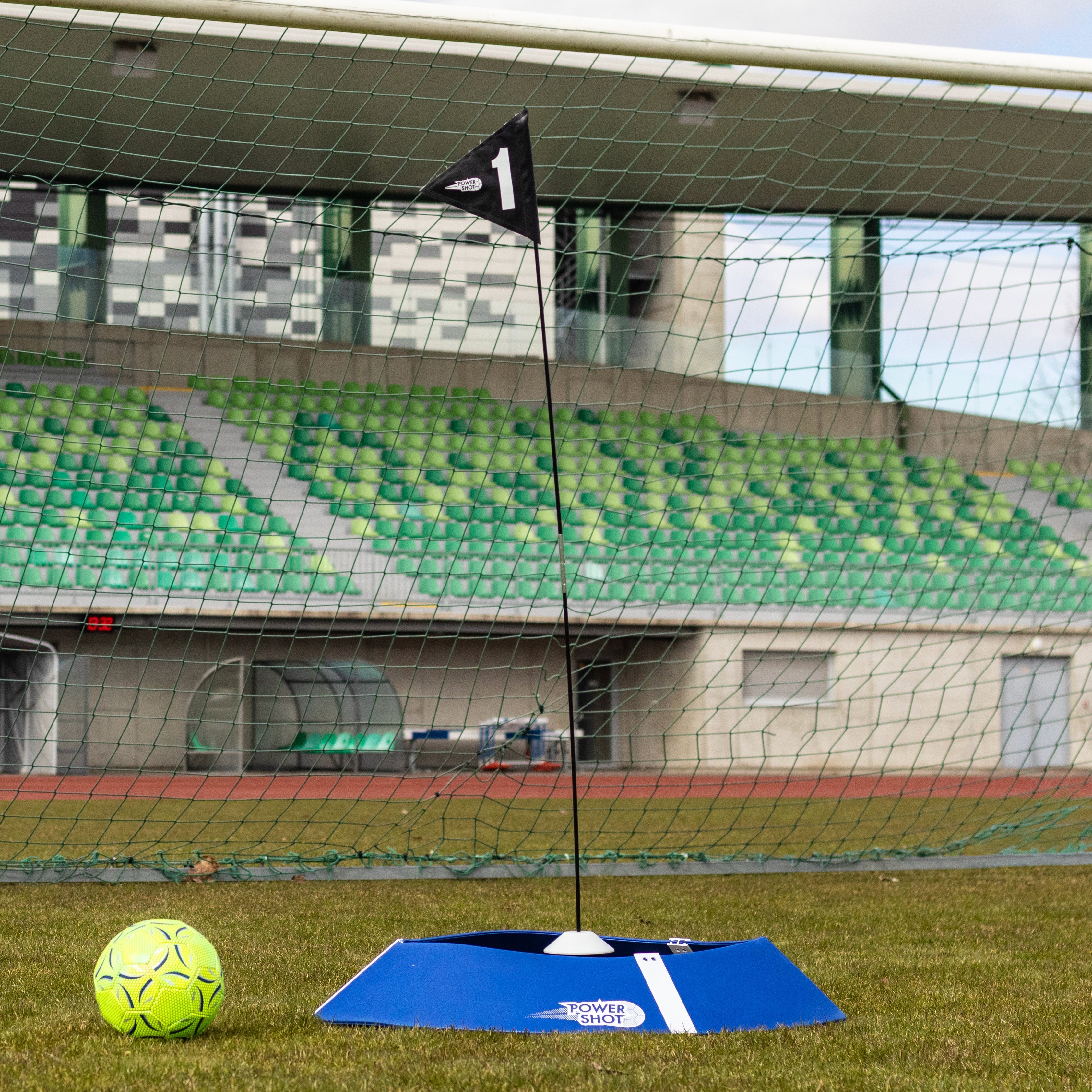 Foot golf target kit with lighted target Powershot