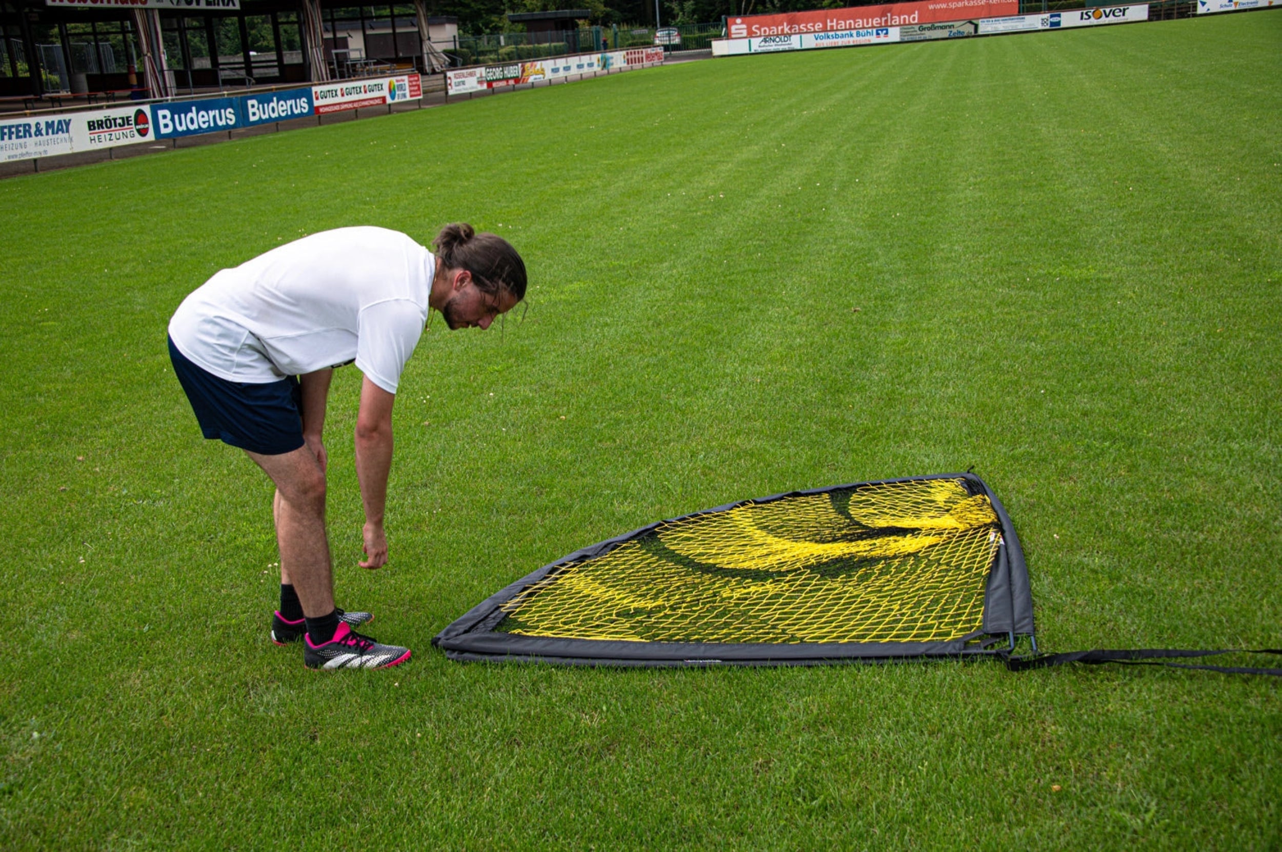 Pair of Pop Up Goals - 2.2m x 1.5m (7' x 5') Powershot
