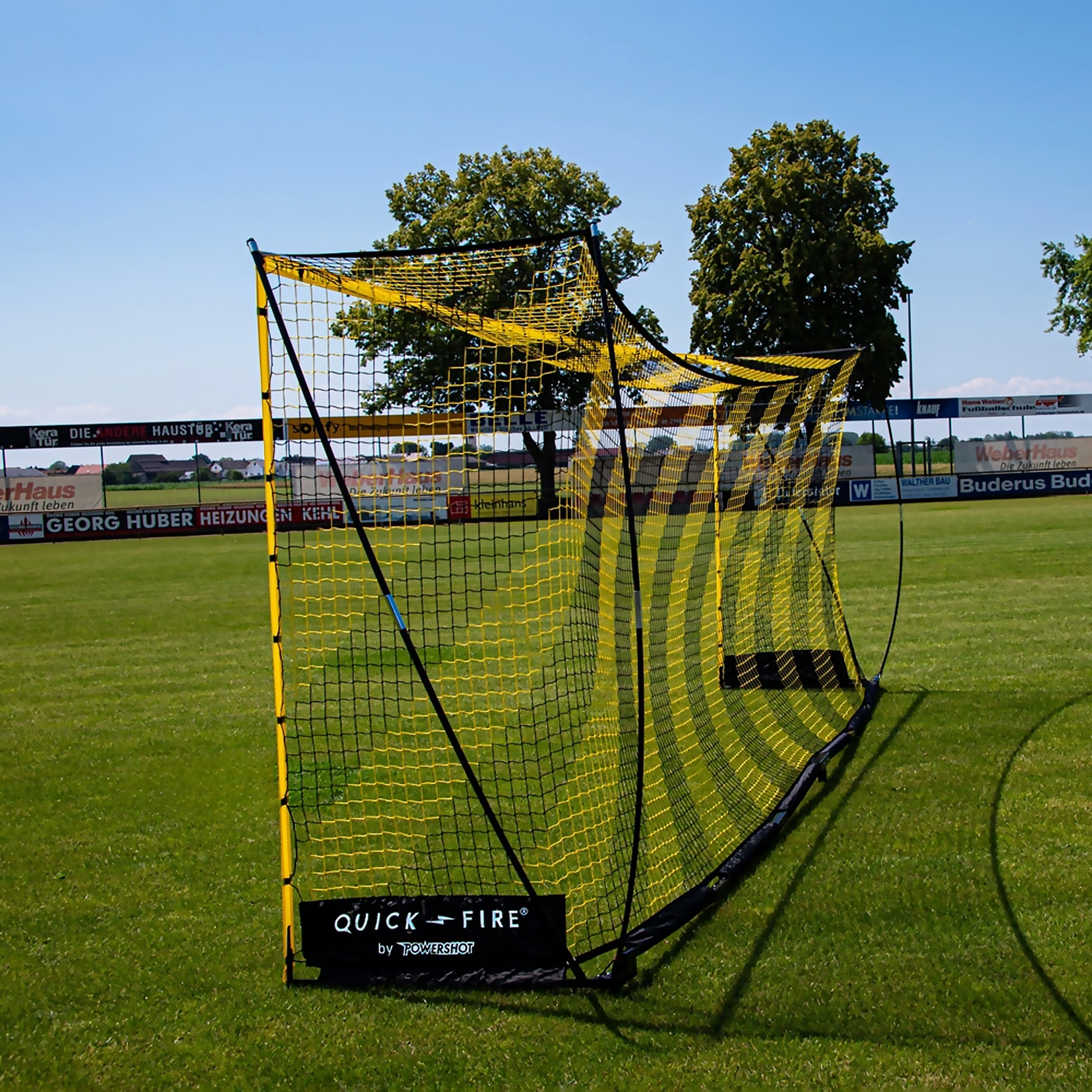 QuickFire® Self-weighted goal - 6m x 2.10m Powershot