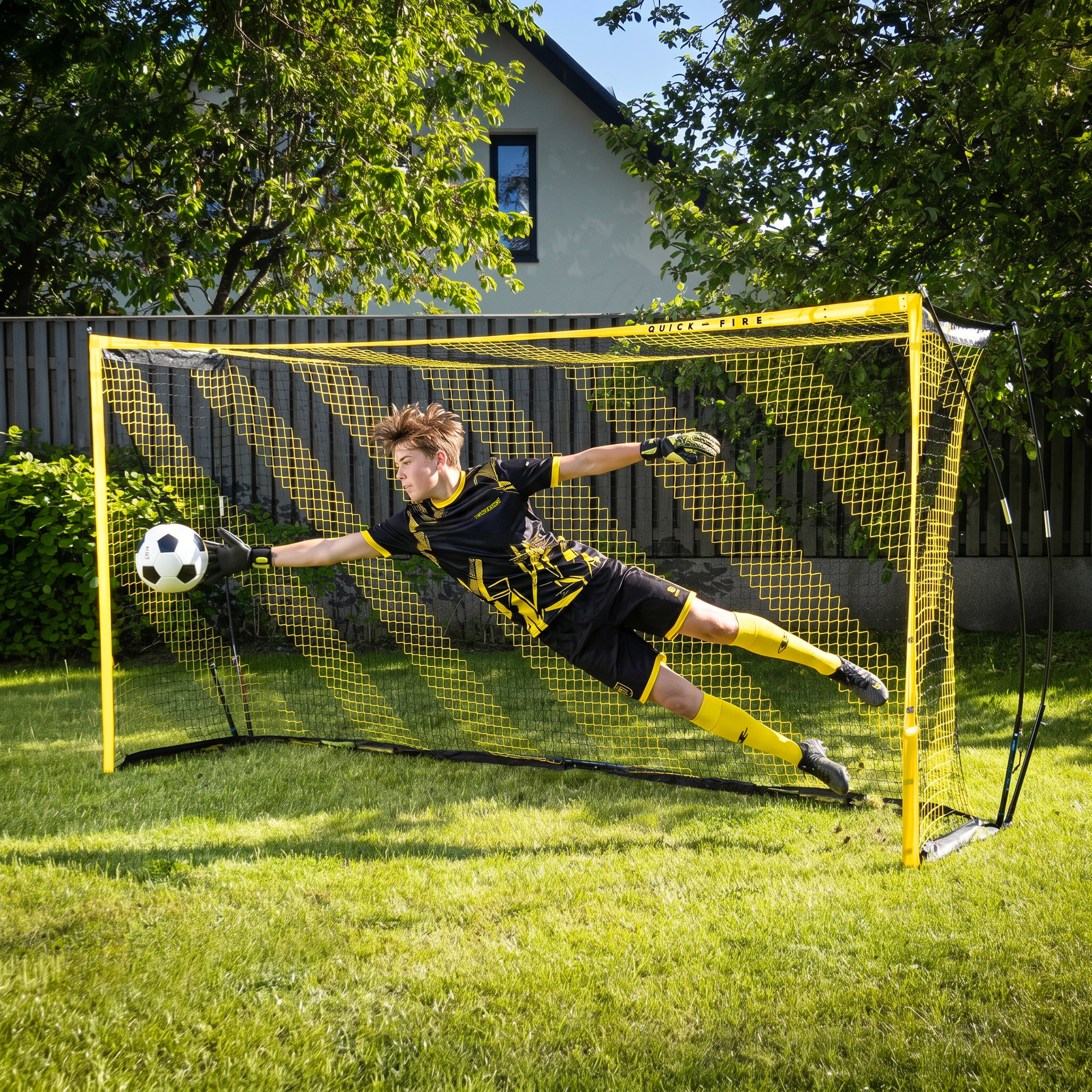 QuickFire® football goal – 3 or 4m x 1.5 or 2m - Multisize Powershot