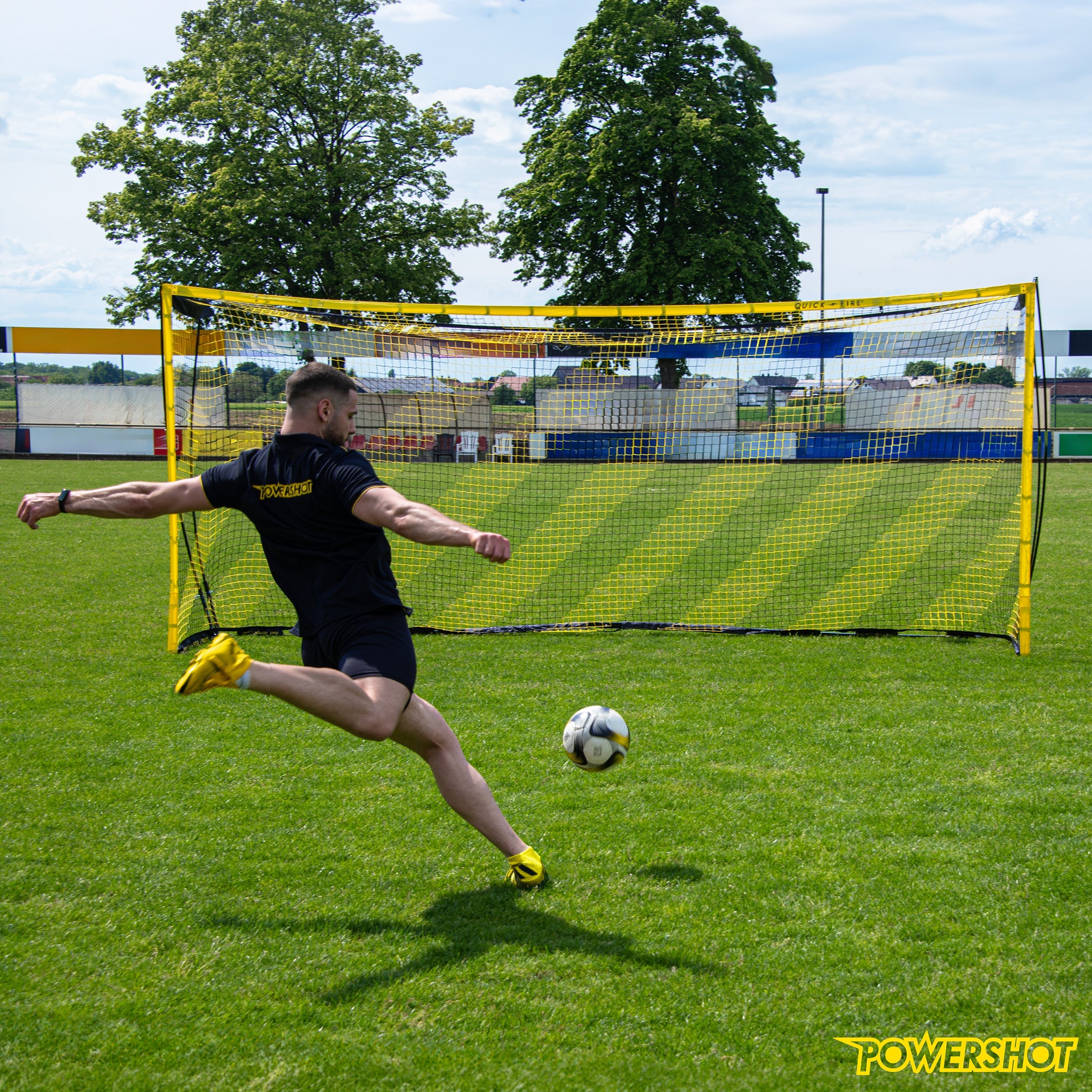 QuickFire® football goal – 3 or 4m x 1.5 or 2m - Multisize Powershot