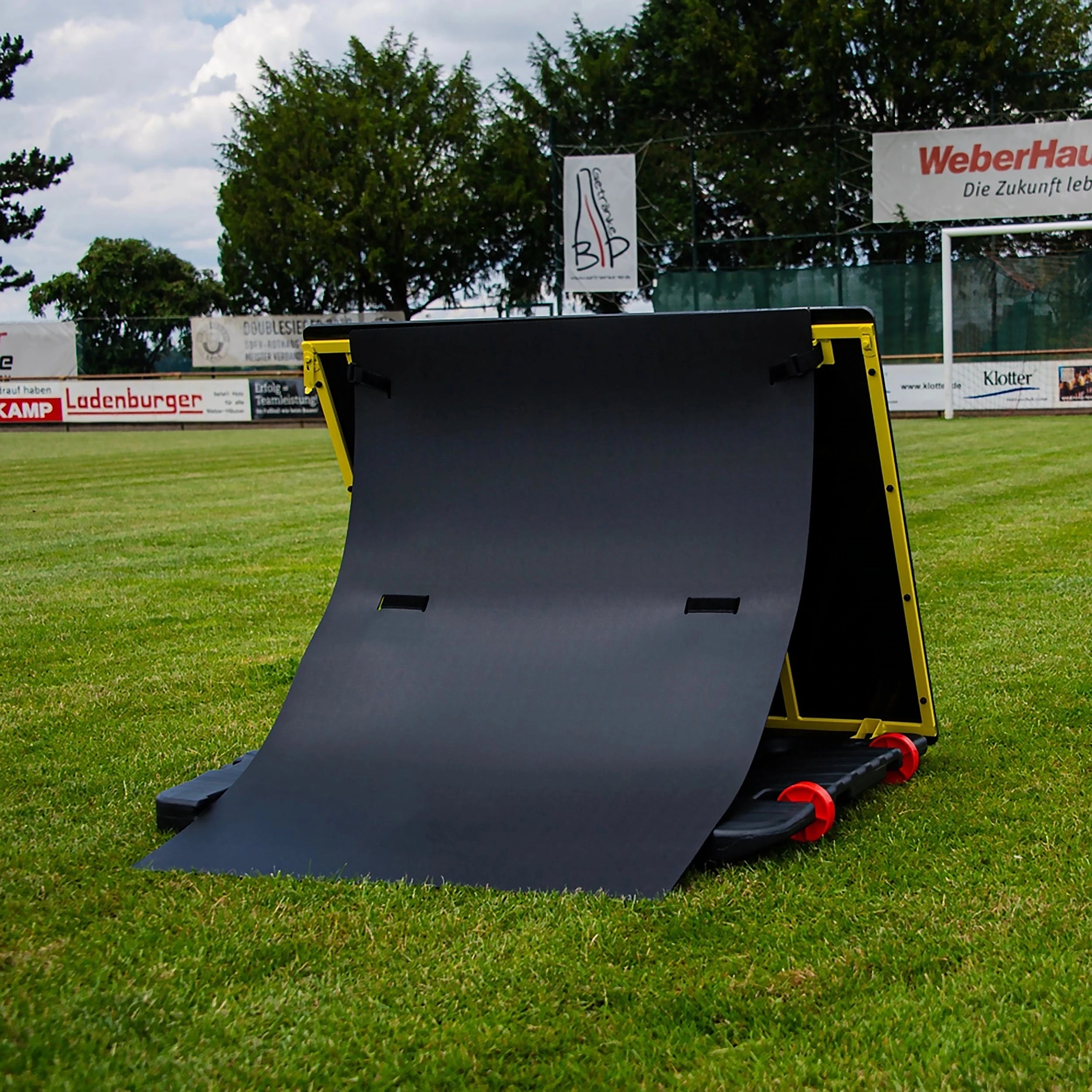 Rebound board - 1m x 0.75m with curved board Powershot