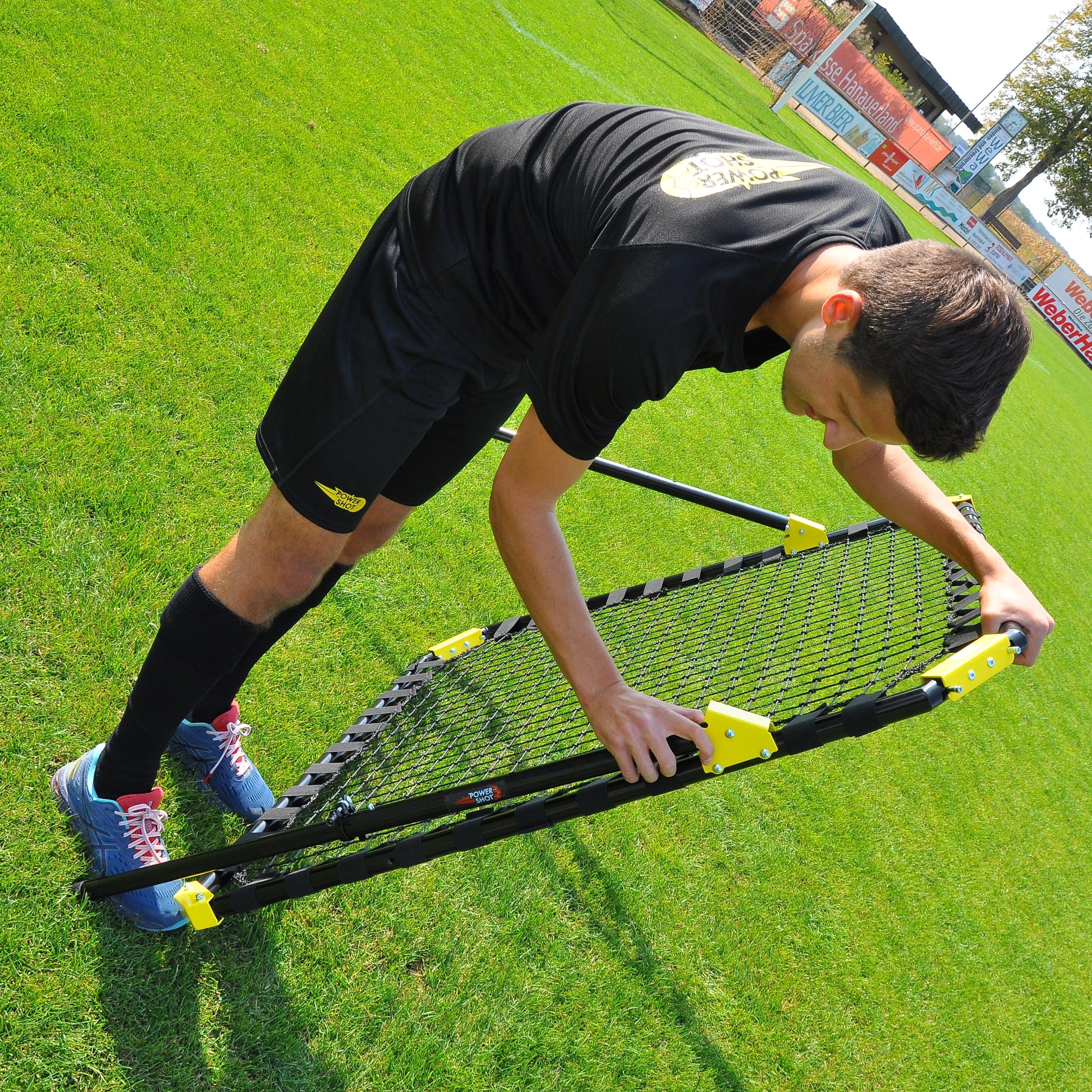 Foldable bounce net - 1.2m x 1.2m with carry bag Powershot
