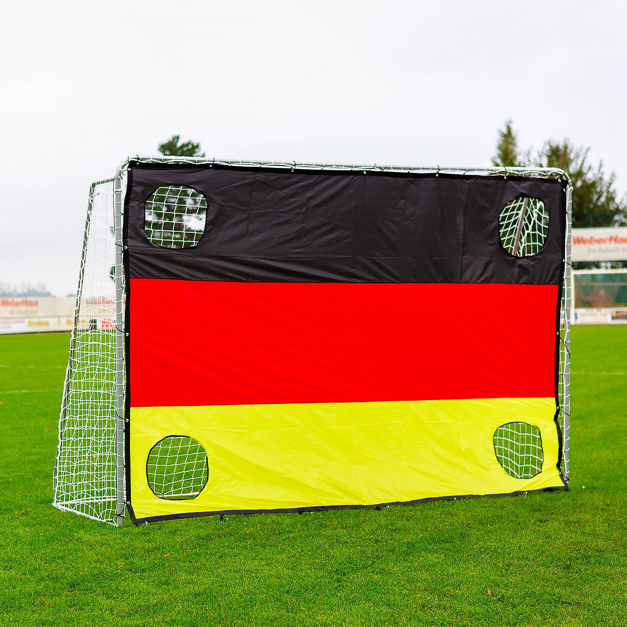 Shooting wall with flag - 3m x 2m Powershot