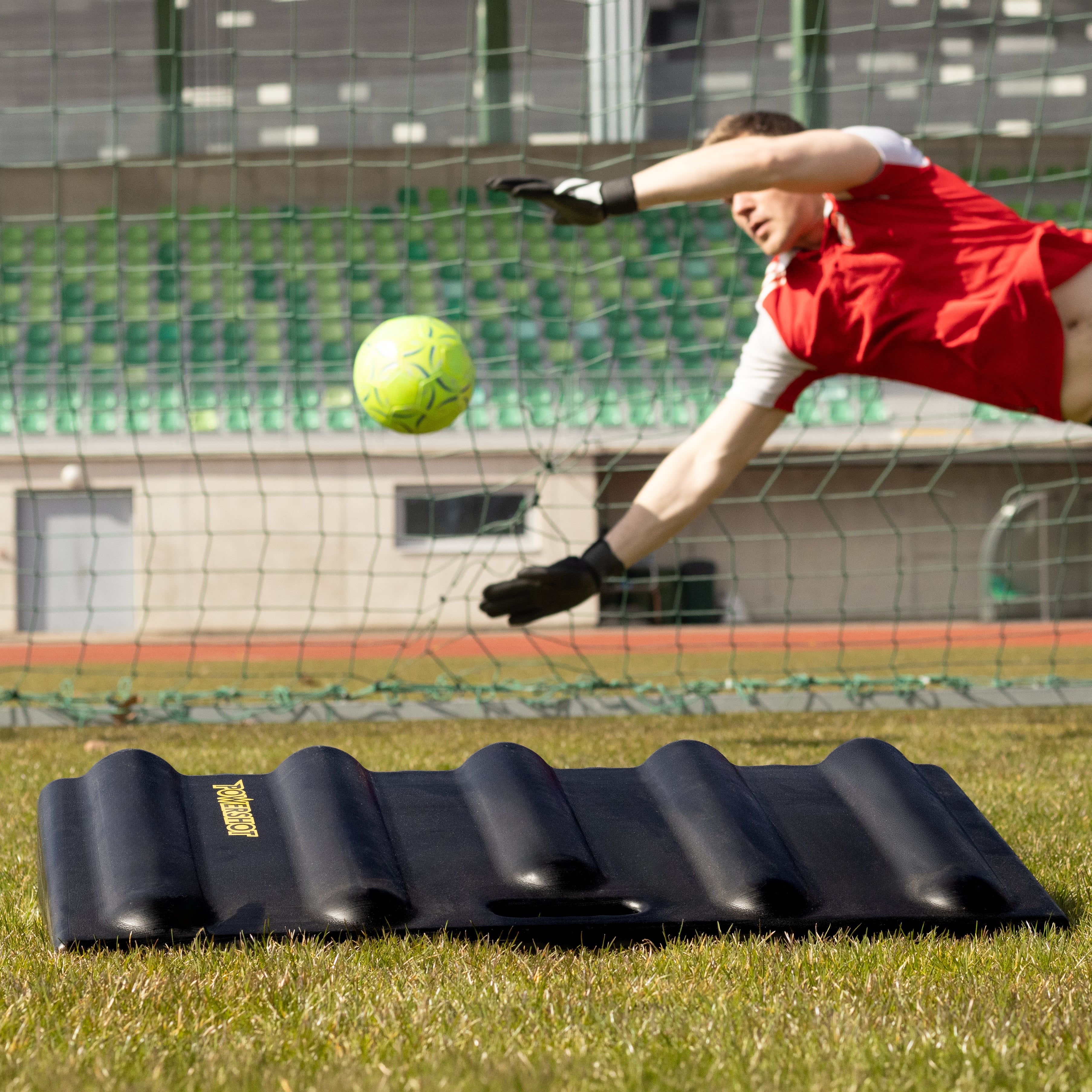 Football Rebound Trainer Powershot
