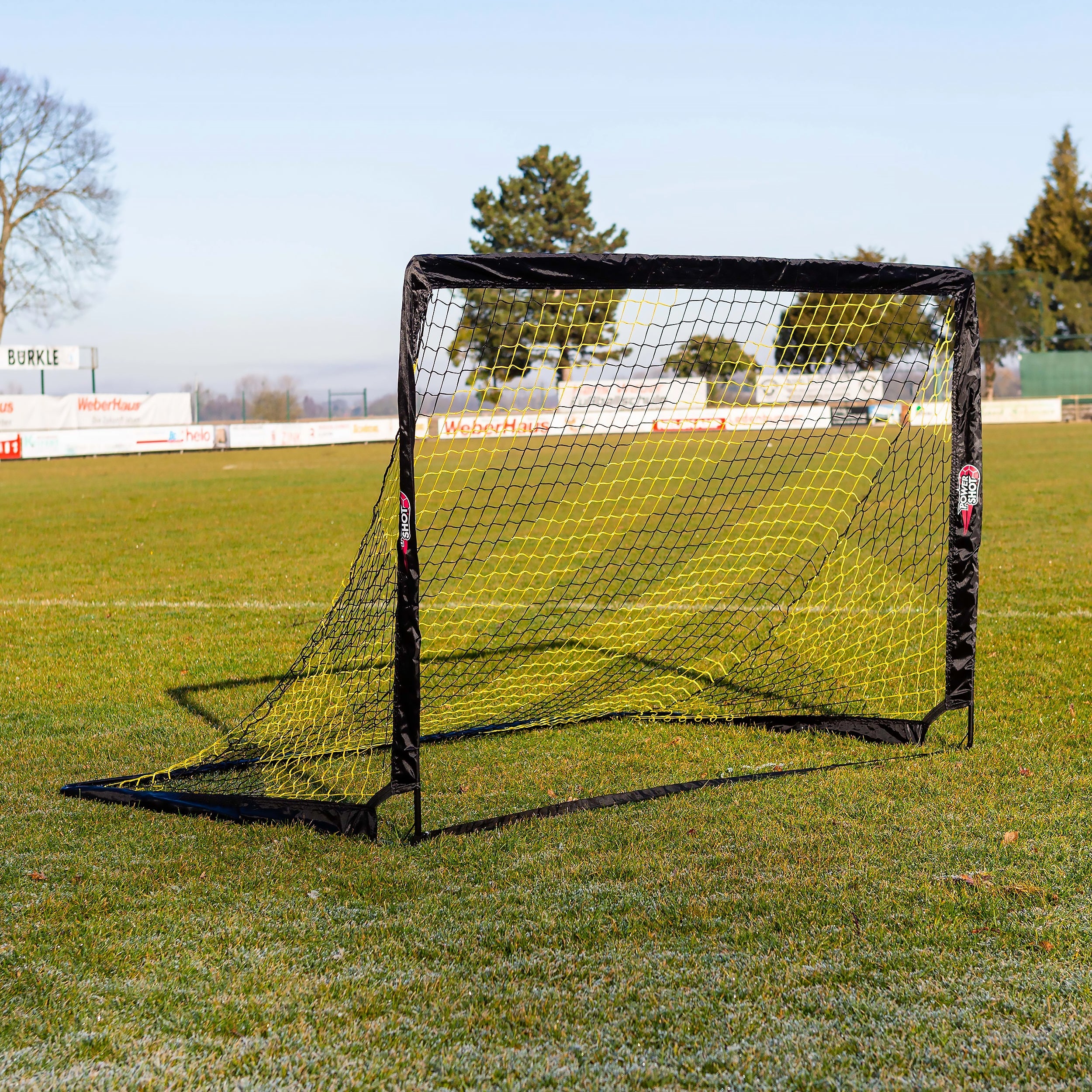 Pair of pop up goals - 1,2m x 0,9m (4' x 3') Powershot