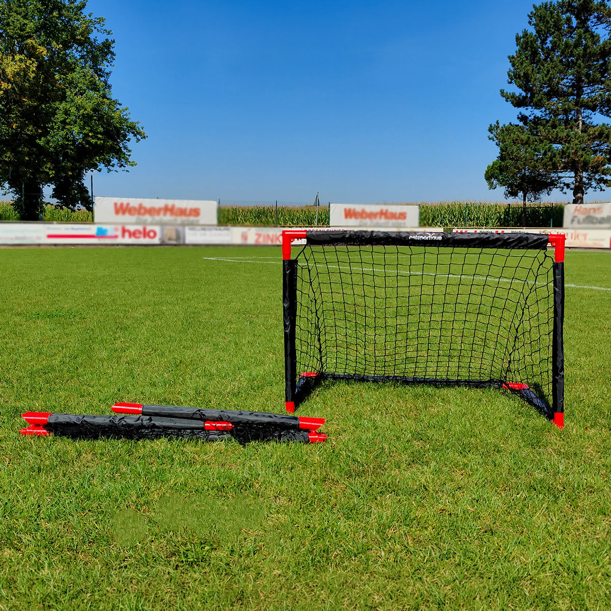 Foldable football goal - 90cm x 60cm - free ball Netsportique