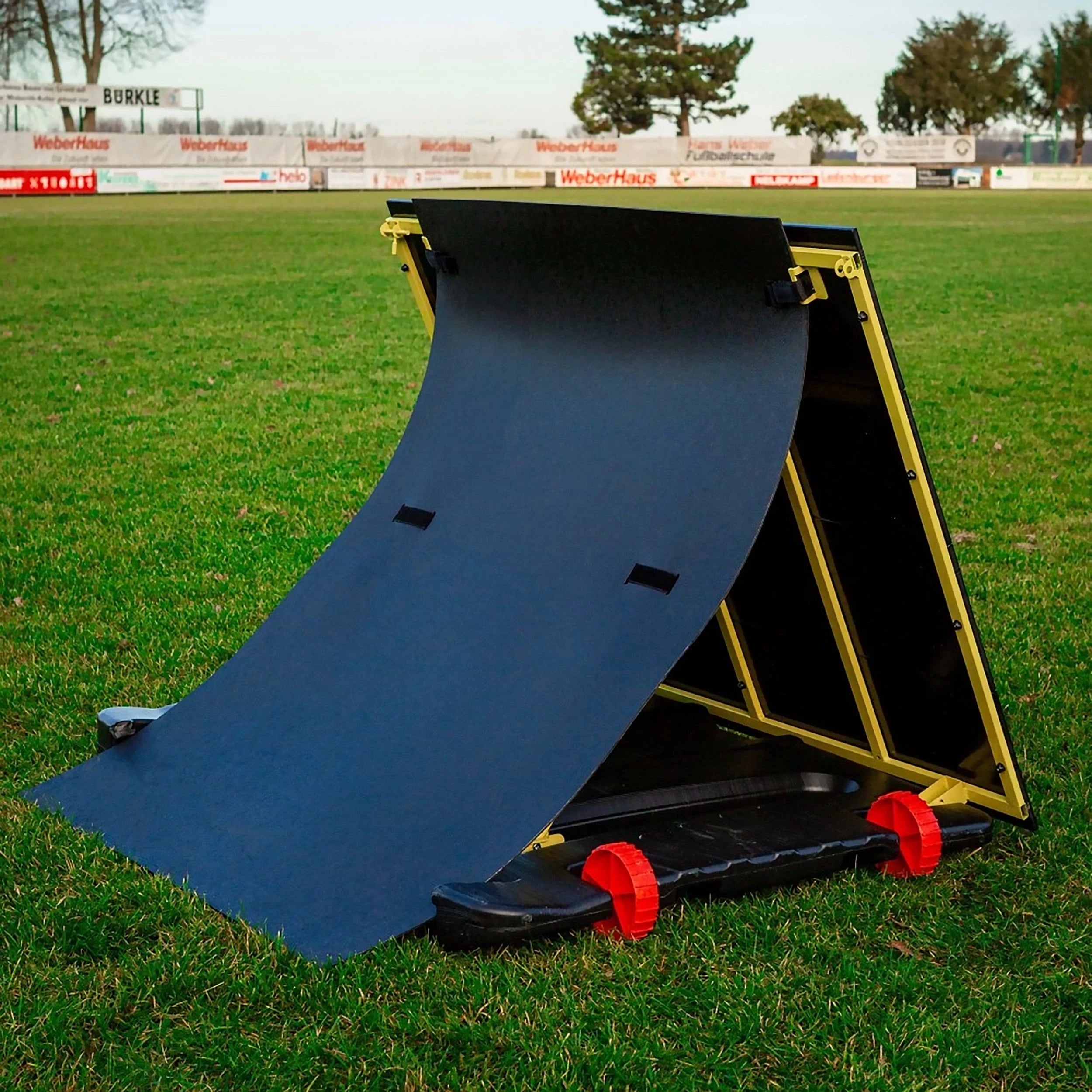 Rebound board - 1m x 0.75m with curved board Powershot